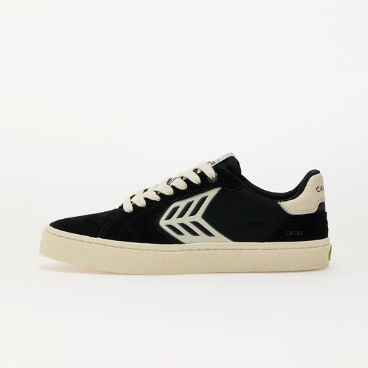 CARIUMA CATIBA PRO 2.0 Black Suede Ivory Logo