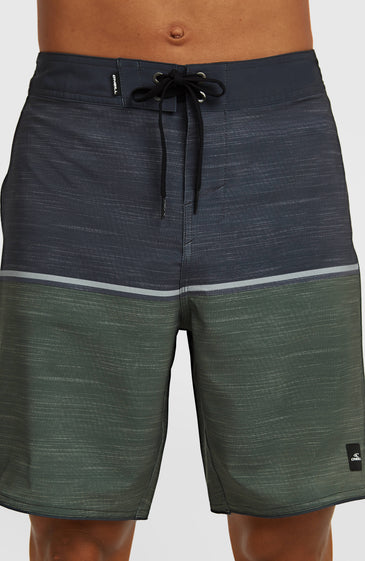O'Neill Men Hyperfreak Mysto Block Scallop 19" Boardshorts