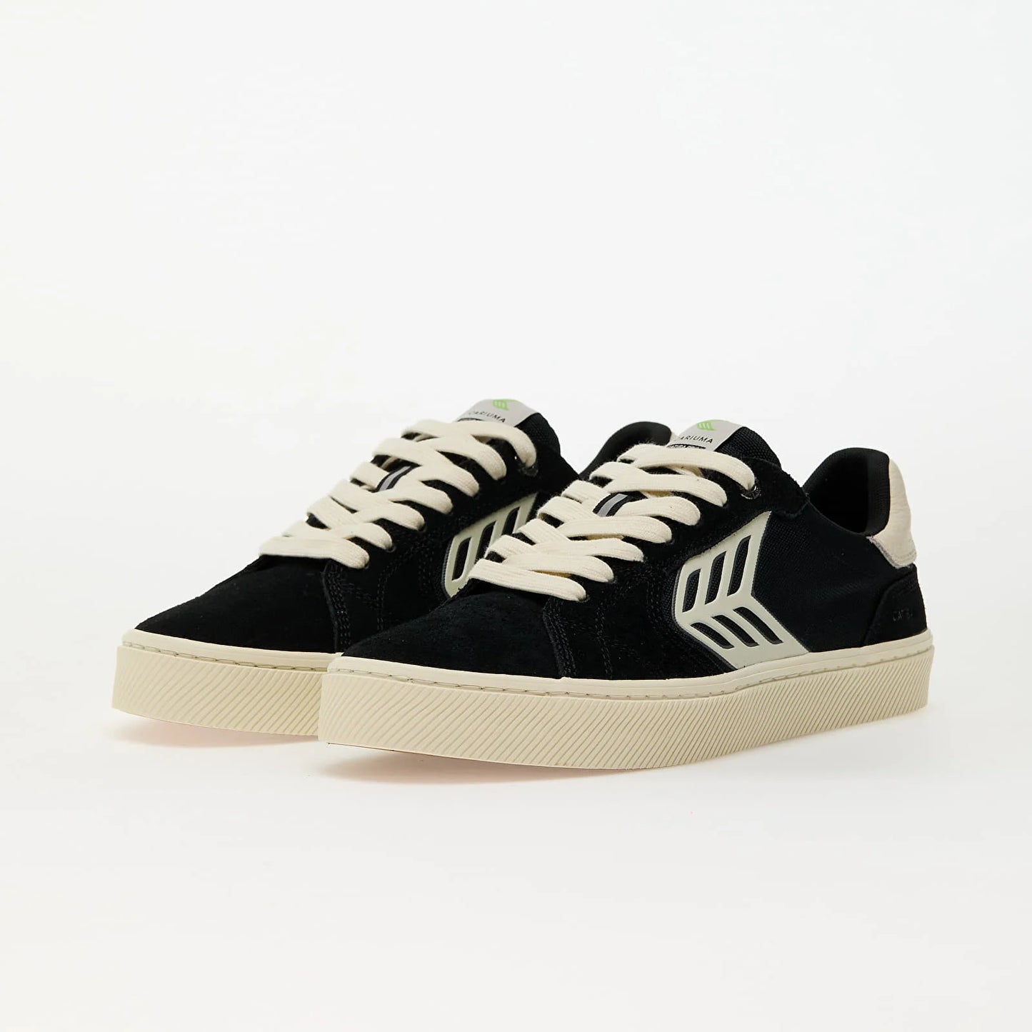 CARIUMA CATIBA PRO 2.0 Black Suede Ivory Logo