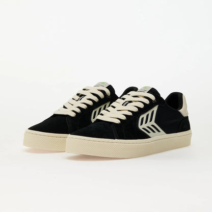 CARIUMA CATIBA PRO 2.0 Black Suede Ivory Logo