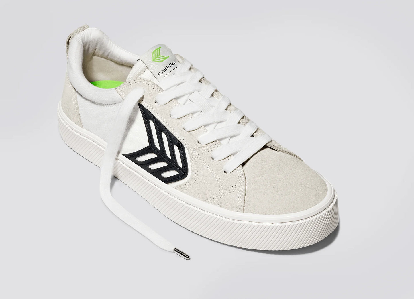 Cariuma Catiba Pro White Shoes